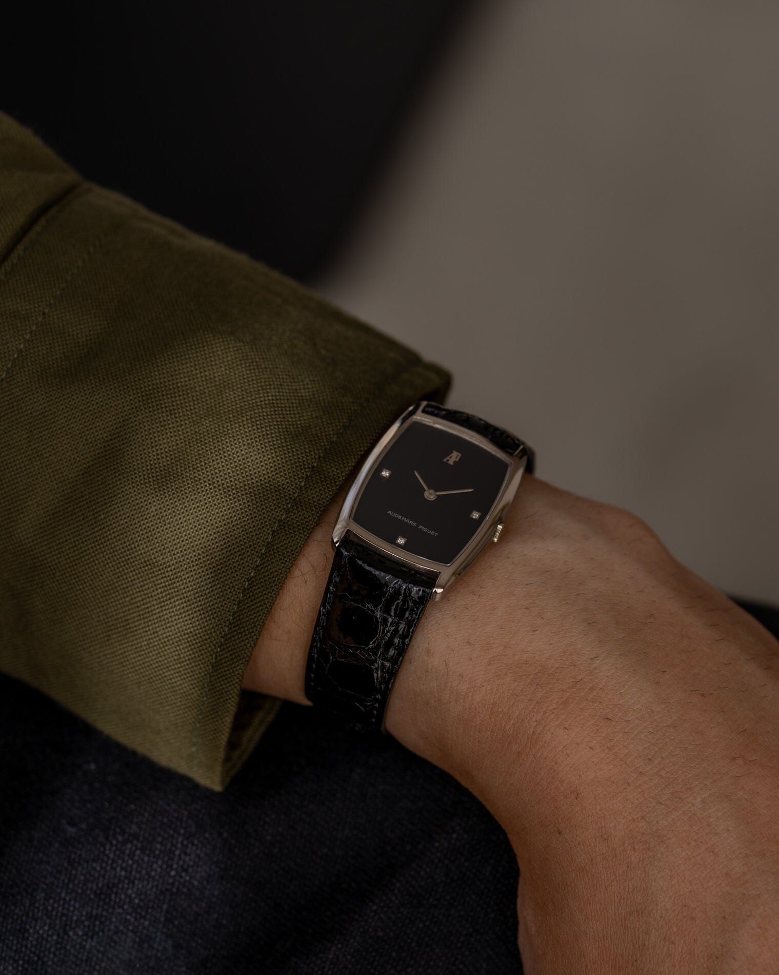 Audemars Piguet トノー WG ブラックダイヤモンドダイアル Watch AUDEMARS PIGUET