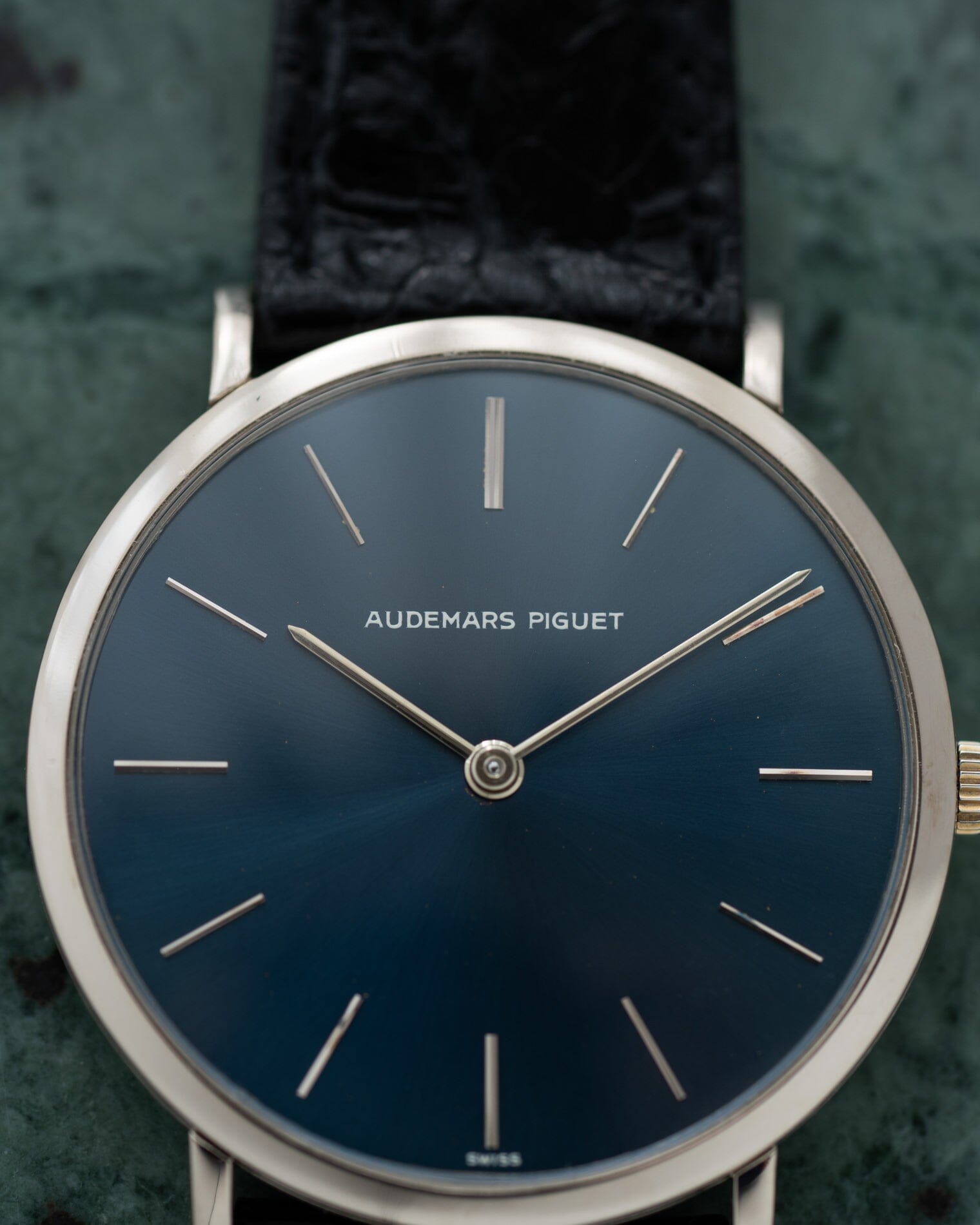 Audemars Piguet ラウンド WG ネイビーブルーダイアル Watch AUDEMARS PIGUET