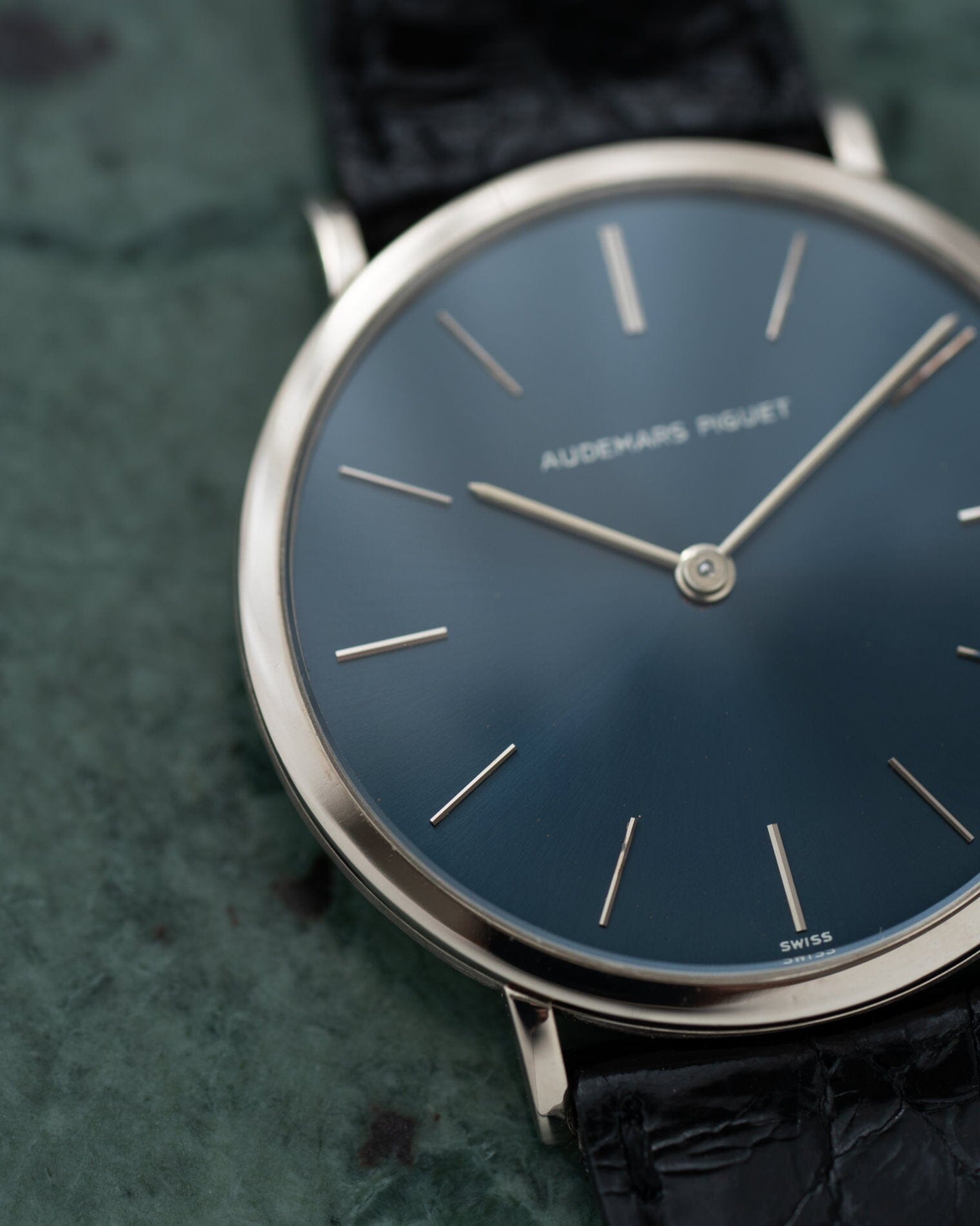 Audemars Piguet ラウンド WG ネイビーブルーダイアル Watch AUDEMARS PIGUET