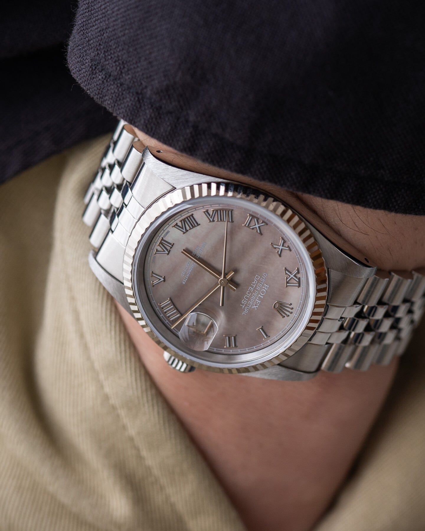 Rolex Datejust 16234 Black MOP Dial Watch ROLEX