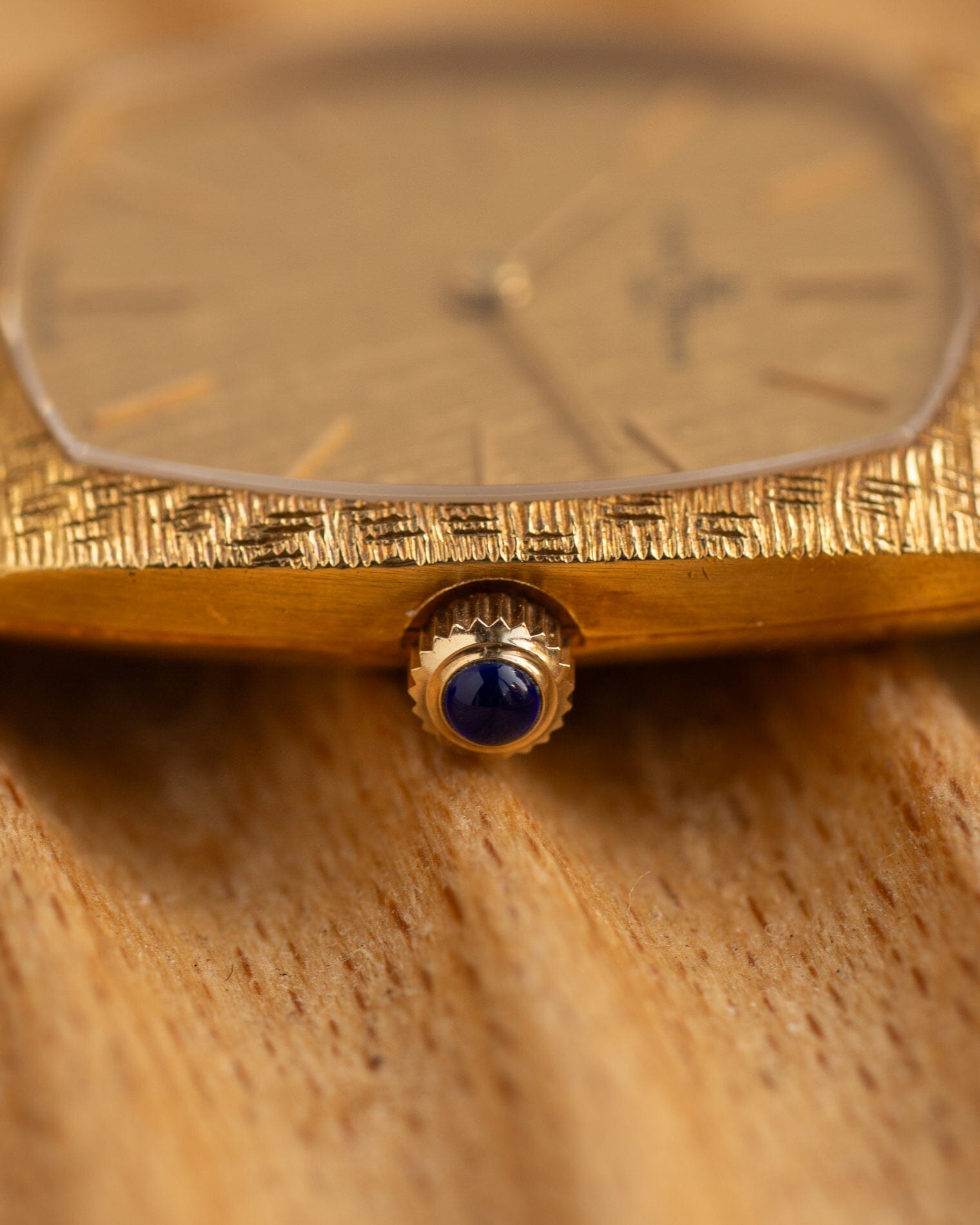 ボーム&メルシエ トノー 37056 YG シャンパン絹目ダイアル Watch BAUME&MERCIER