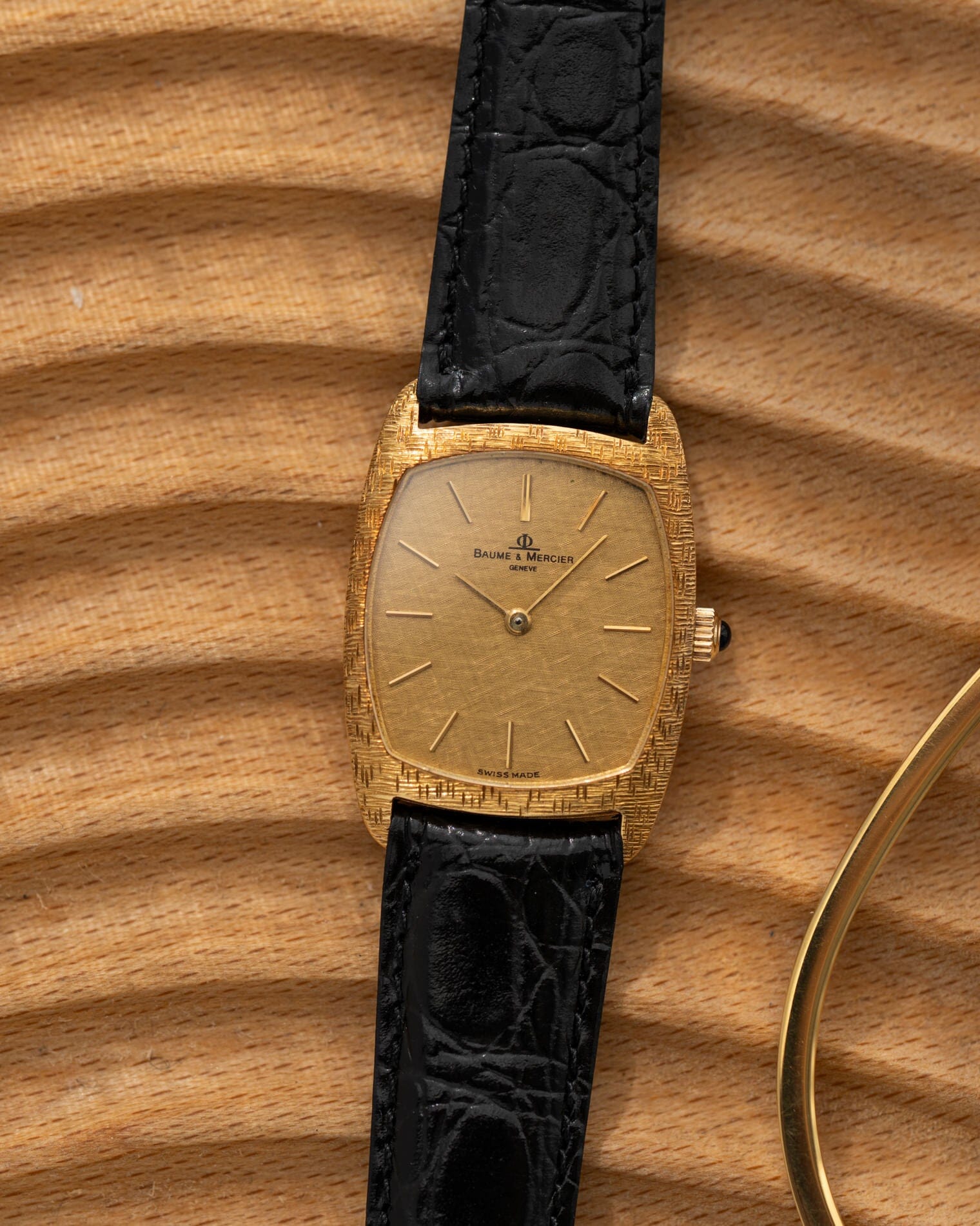 ボーム&メルシエ トノー 37056 YG シャンパン絹目ダイアル Watch BAUME&MERCIER