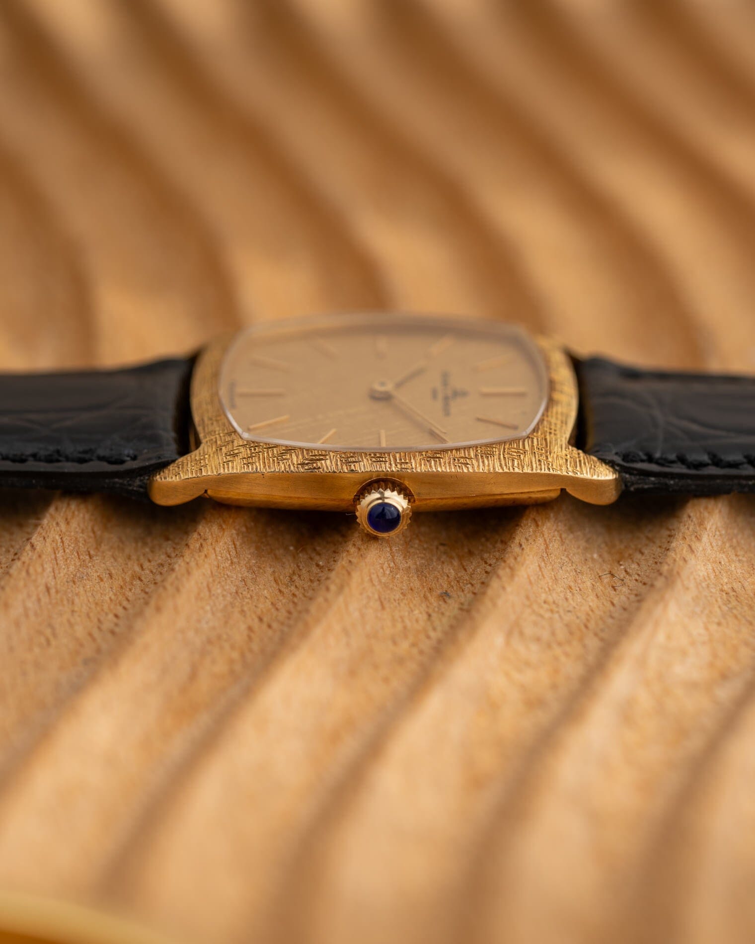 ボーム&メルシエ トノー 37056 YG シャンパン絹目ダイアル Watch BAUME&MERCIER