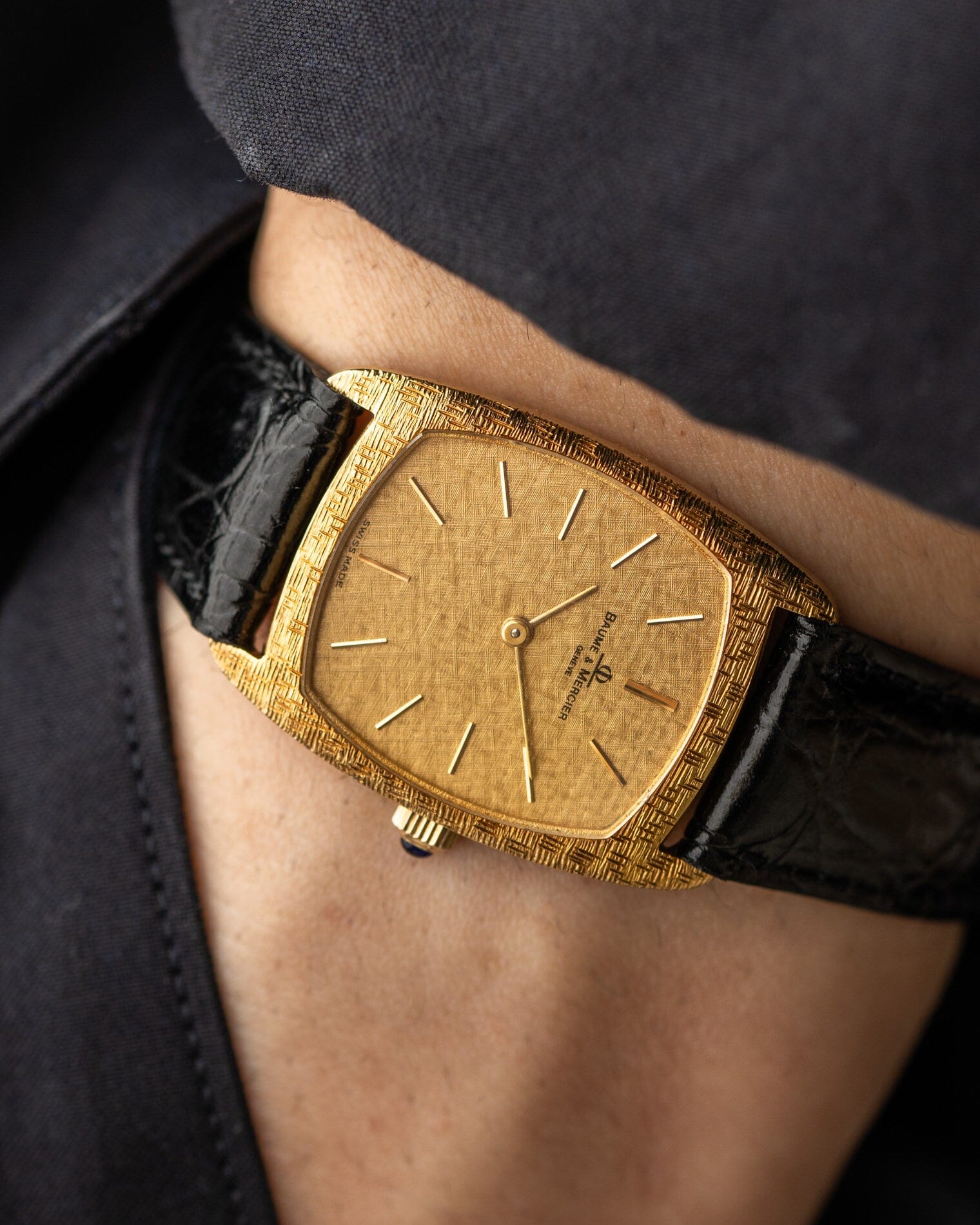 ボーム&メルシエ トノー 37056 YG シャンパン絹目ダイアル Watch BAUME&MERCIER