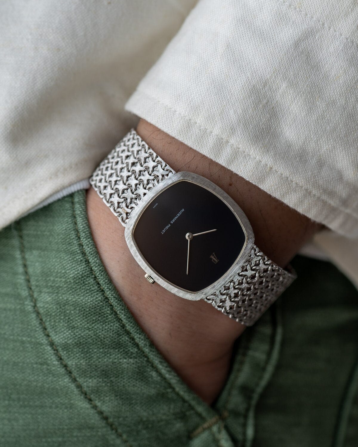 オーデマ ピゲ トノー WG ブラックダイアル Watch AUDEMARS PIGUET
