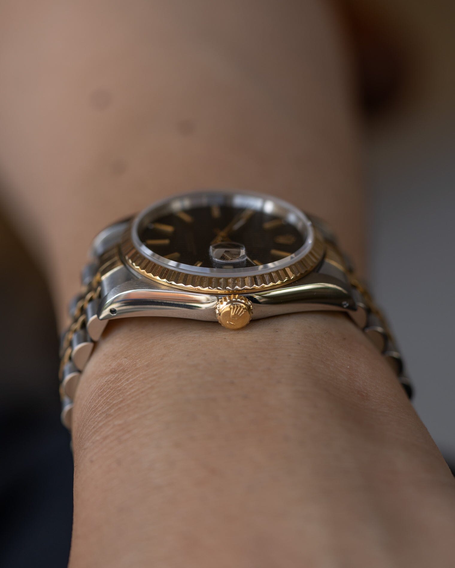 Rolex デイトジャスト 16233 ブラックタペストリーダイアル Watch ROLEX