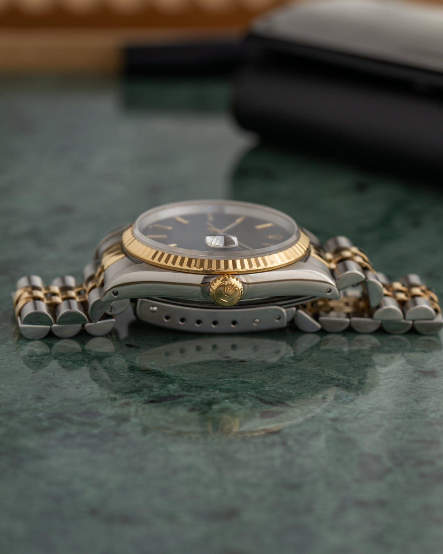 Rolex デイトジャスト 16233 ブラックタペストリーダイアル Watch ROLEX