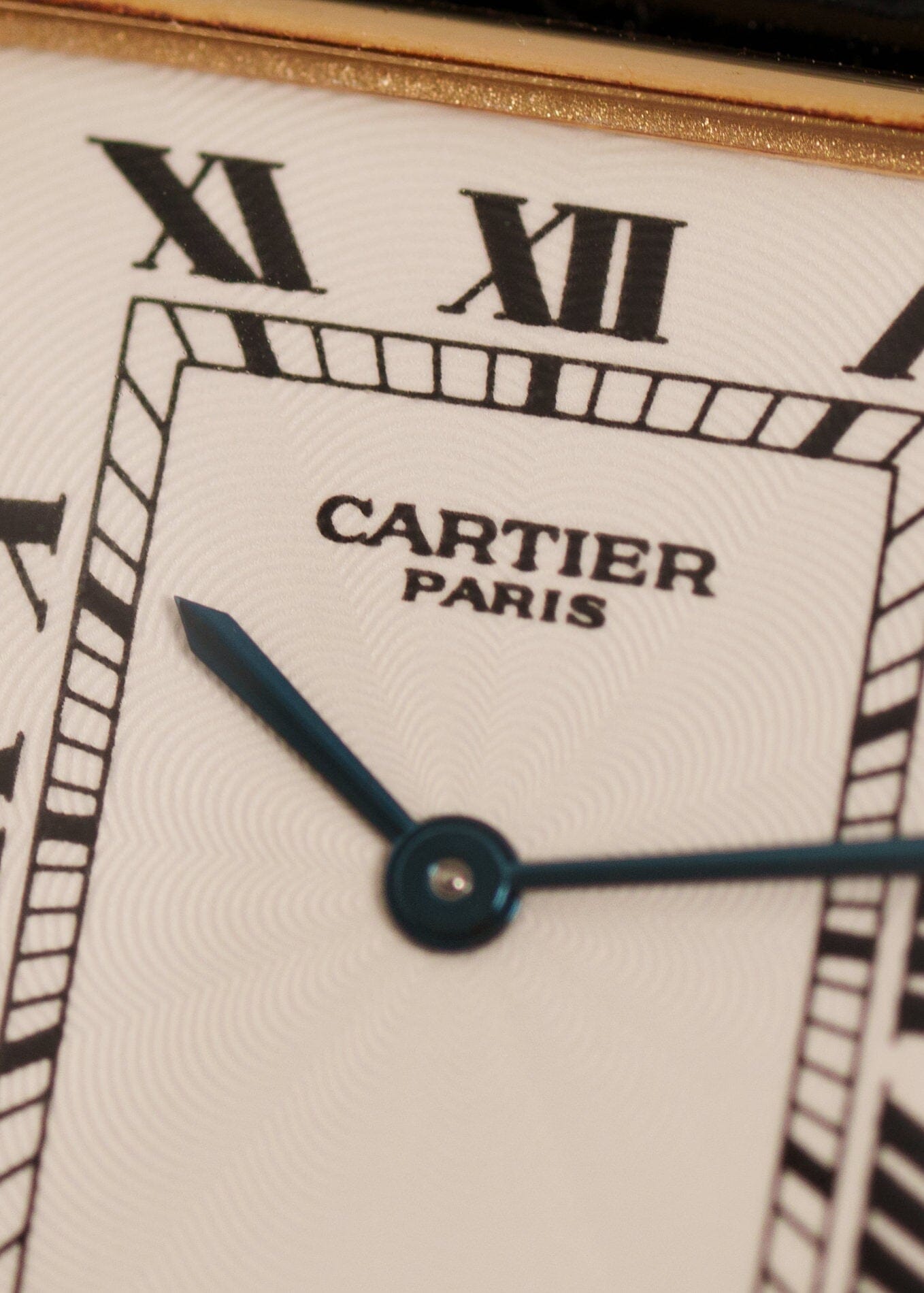 Cartier タンク ルイ カルティエ LM YG CPCP 1600B 箱付き Watch CARTIER