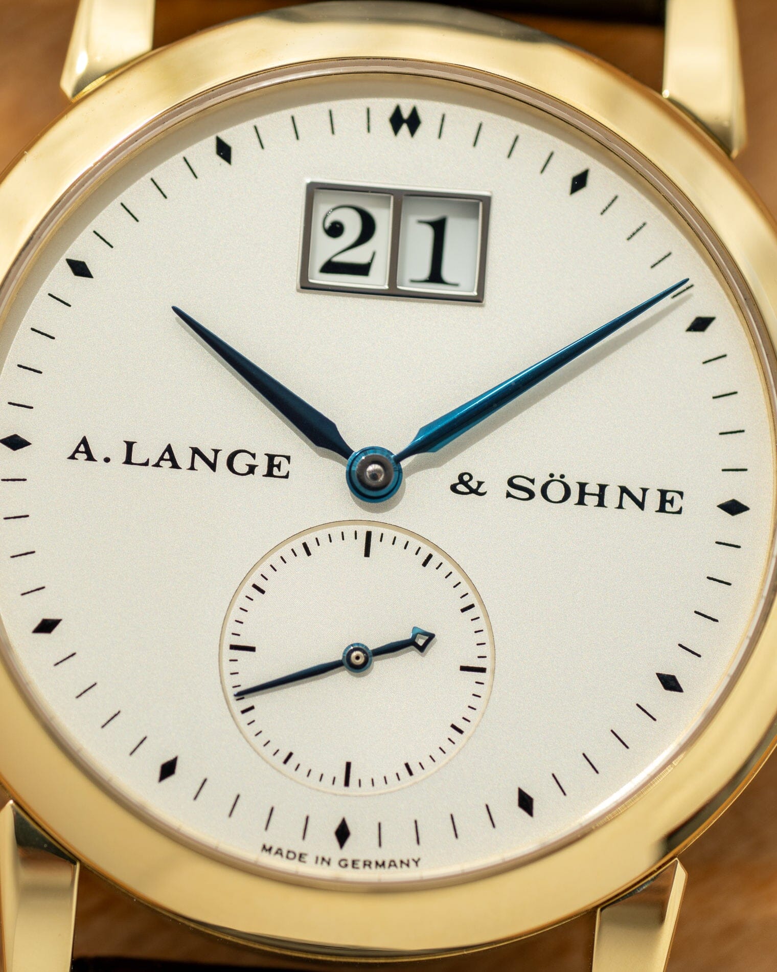 A. Lange & Söhne サクソニア 105.022 YG 箱保証書付き Watch A. LANGE & SOHNE