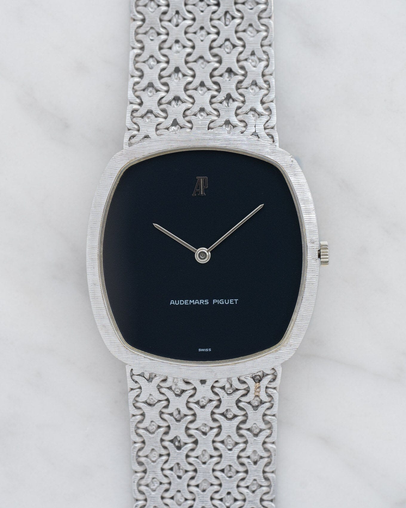 オーデマ ピゲ トノー WG ブラックダイアル Watch AUDEMARS PIGUET