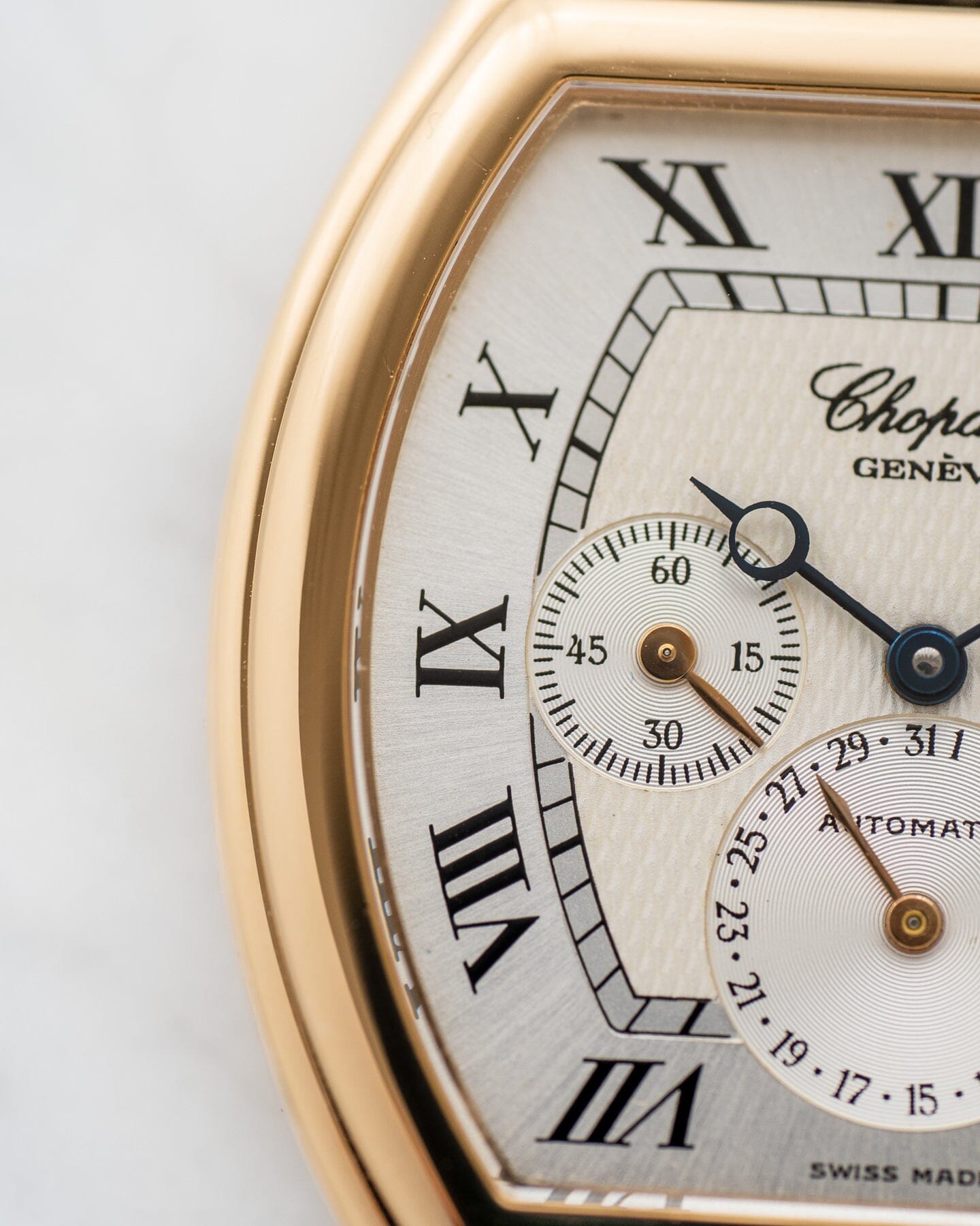 Chopard クラシック 2248 トノー RG パワーリザーブ Watch CHOPARD