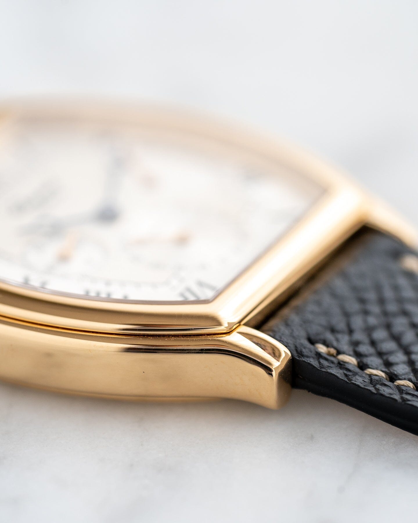 Chopard クラシック 2248 トノー RG パワーリザーブ Watch CHOPARD