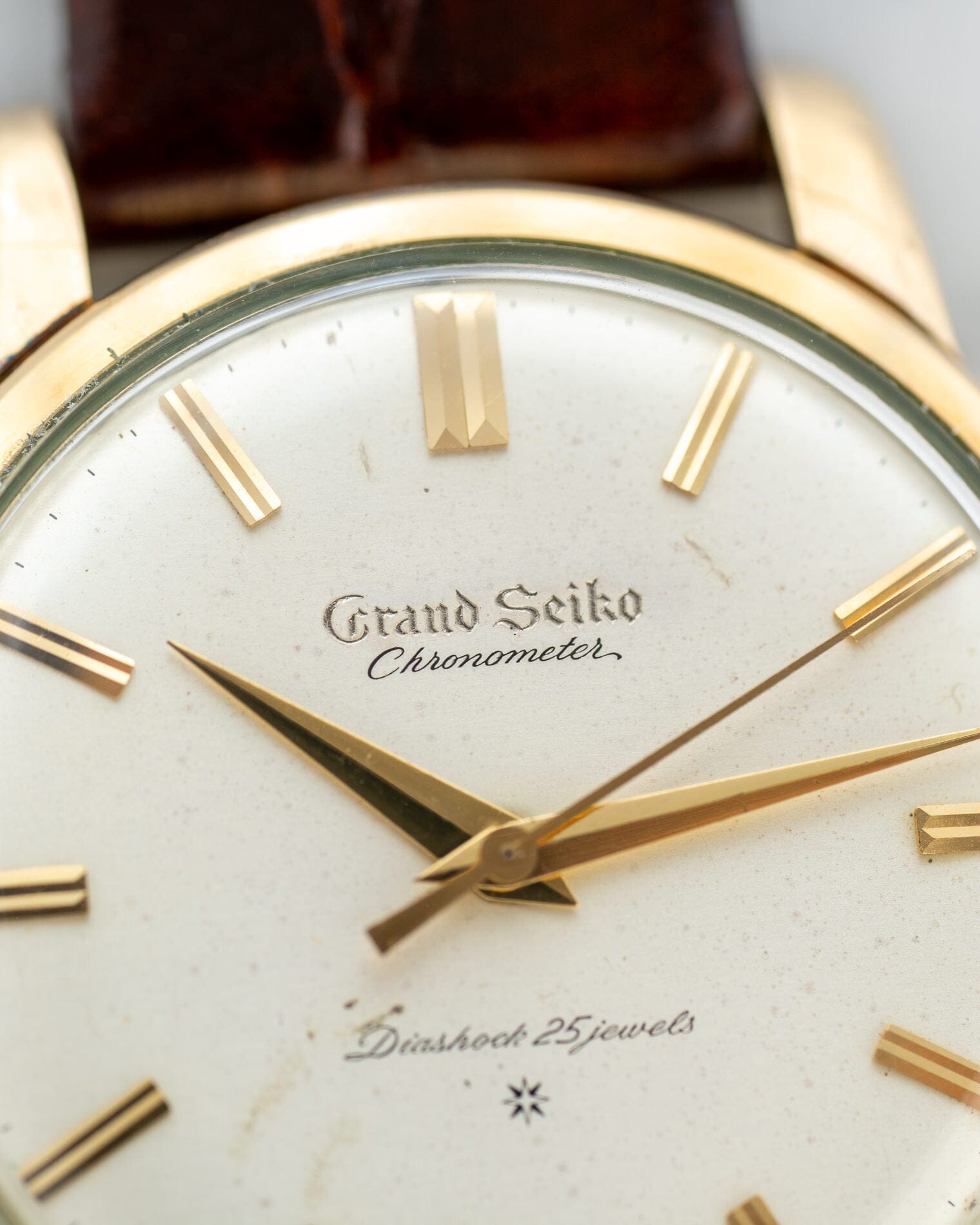 GRAND SEIKO FIRST J14070 彫り文字盤 最初期 Watch SEIKO