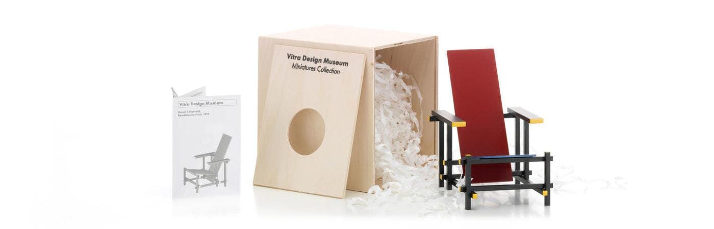 Vitra Miniatures Rood blauwe stoel Gerrit Rietveld, 1918 - Arbitro