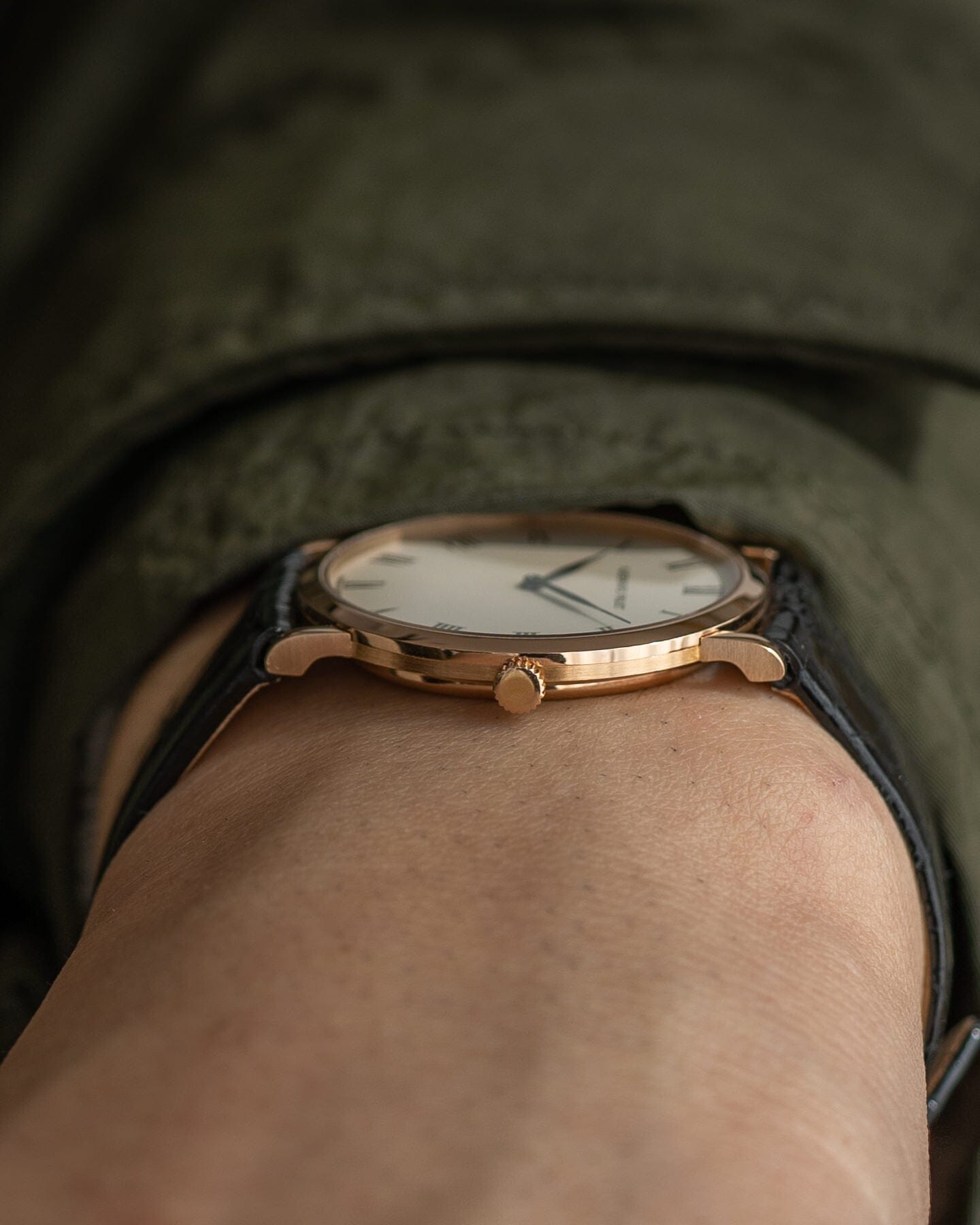 オーデマ ピゲ エクストラフラット PG ホワイトローマン Watch AUDEMARS PIGUET