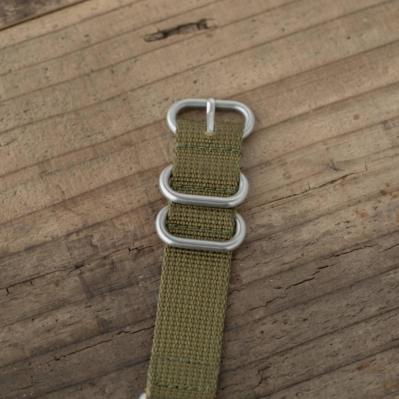 RACINE (GALLET) Military-Style Round 1940s - Arbitro