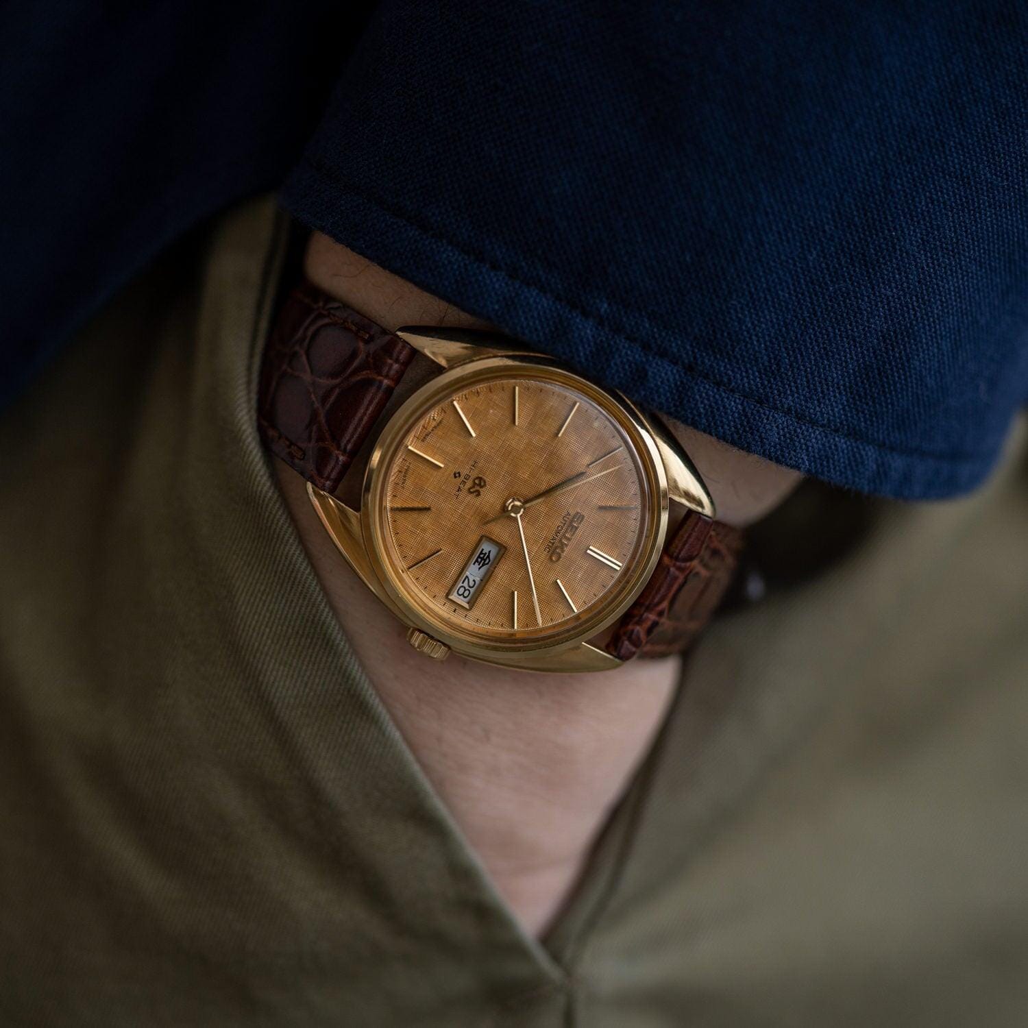 GRAND SEIKO Hi-BEAT 5646-7005 YG Patina Dial - Arbitro