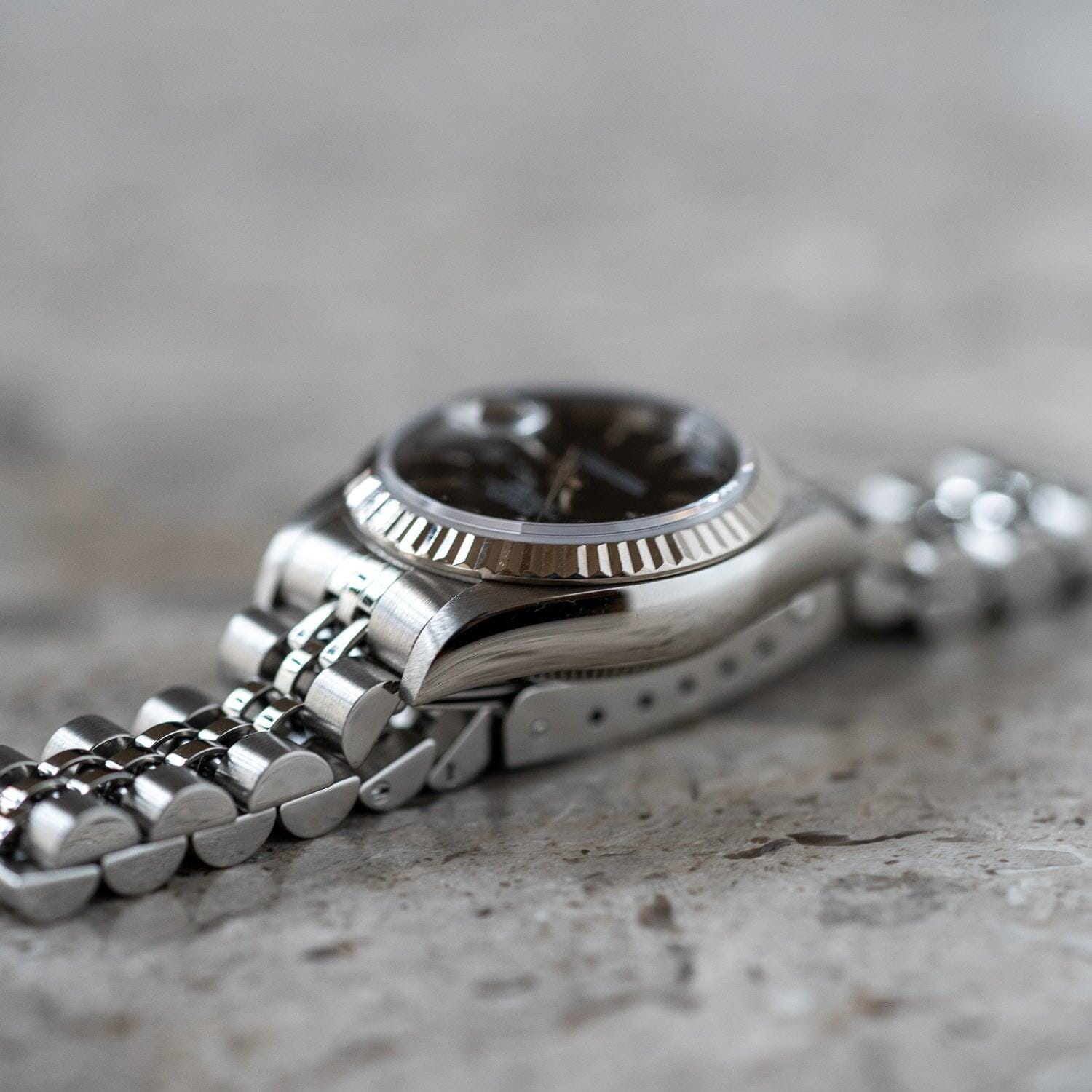 ROLEX Lady-Datejust 69174 Black - Arbitro