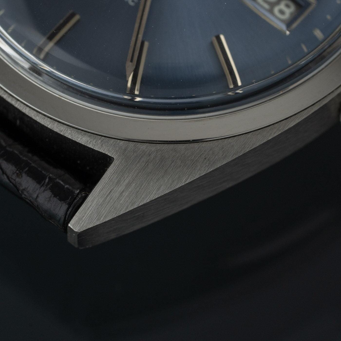 IWC Yacht Club 1811 Blue Dial "NOS" - Arbitro