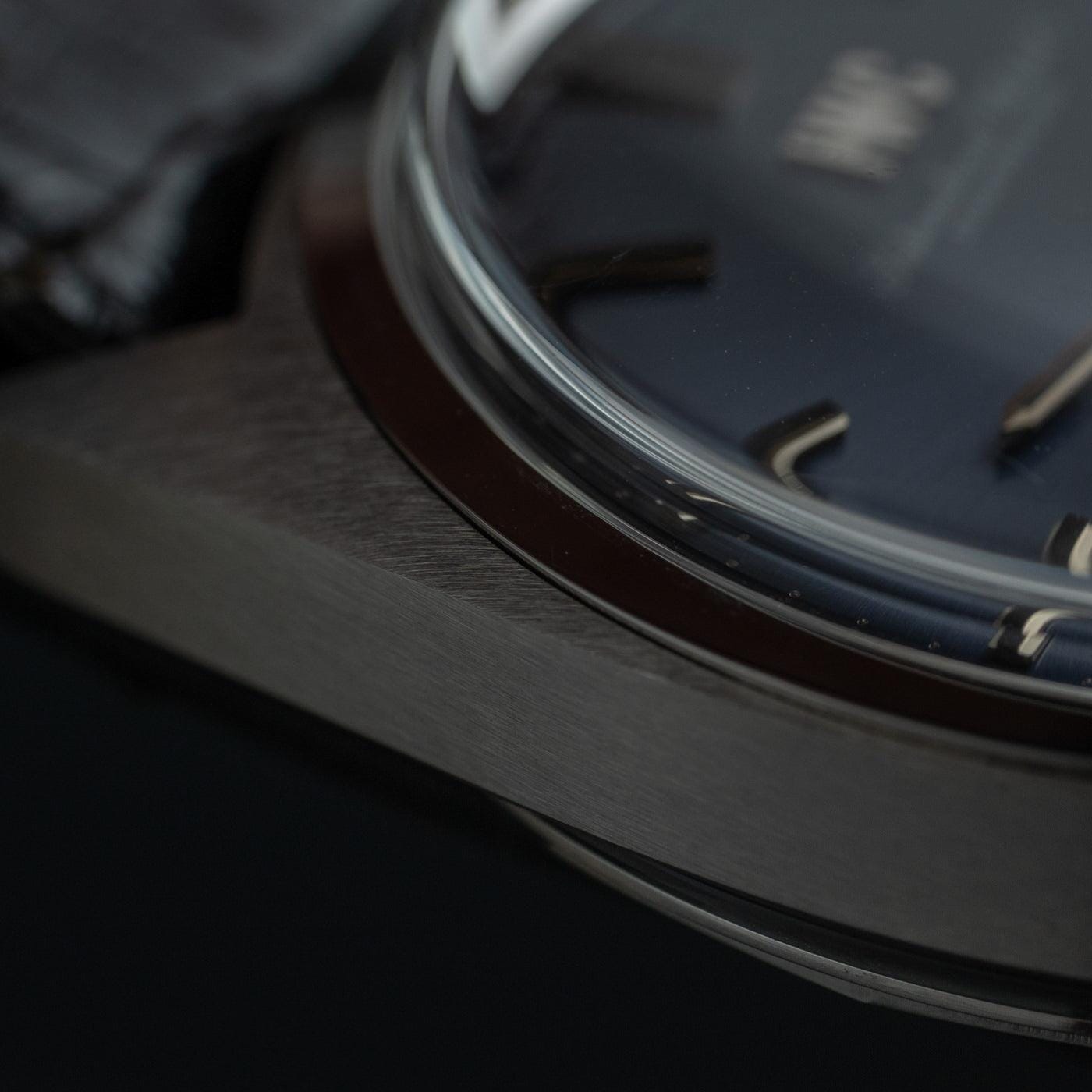IWC Yacht Club 1811 Blue Dial "NOS" - Arbitro
