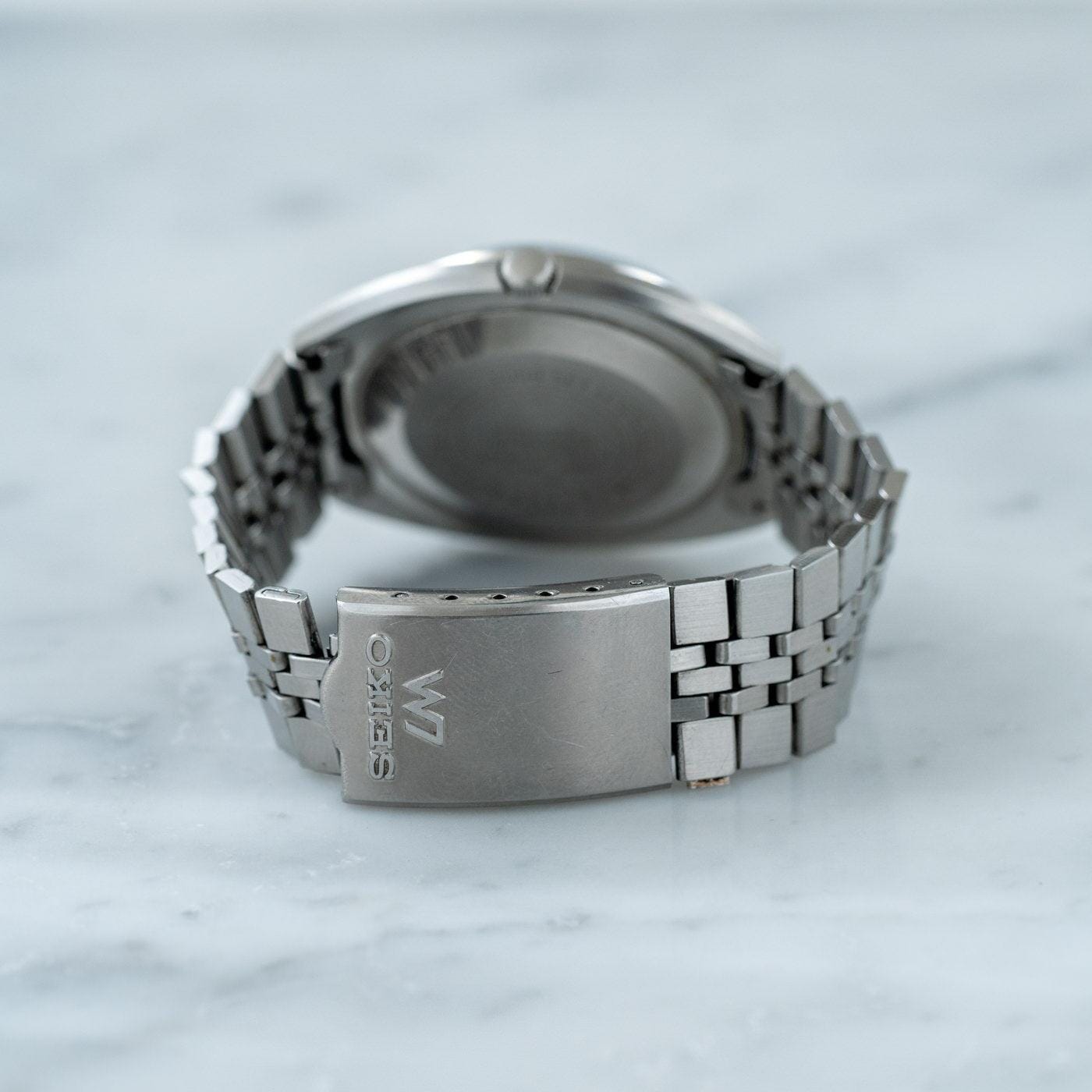 SEIKO Lord Matic 5606-8000 Tonneau 1970s - Arbitro