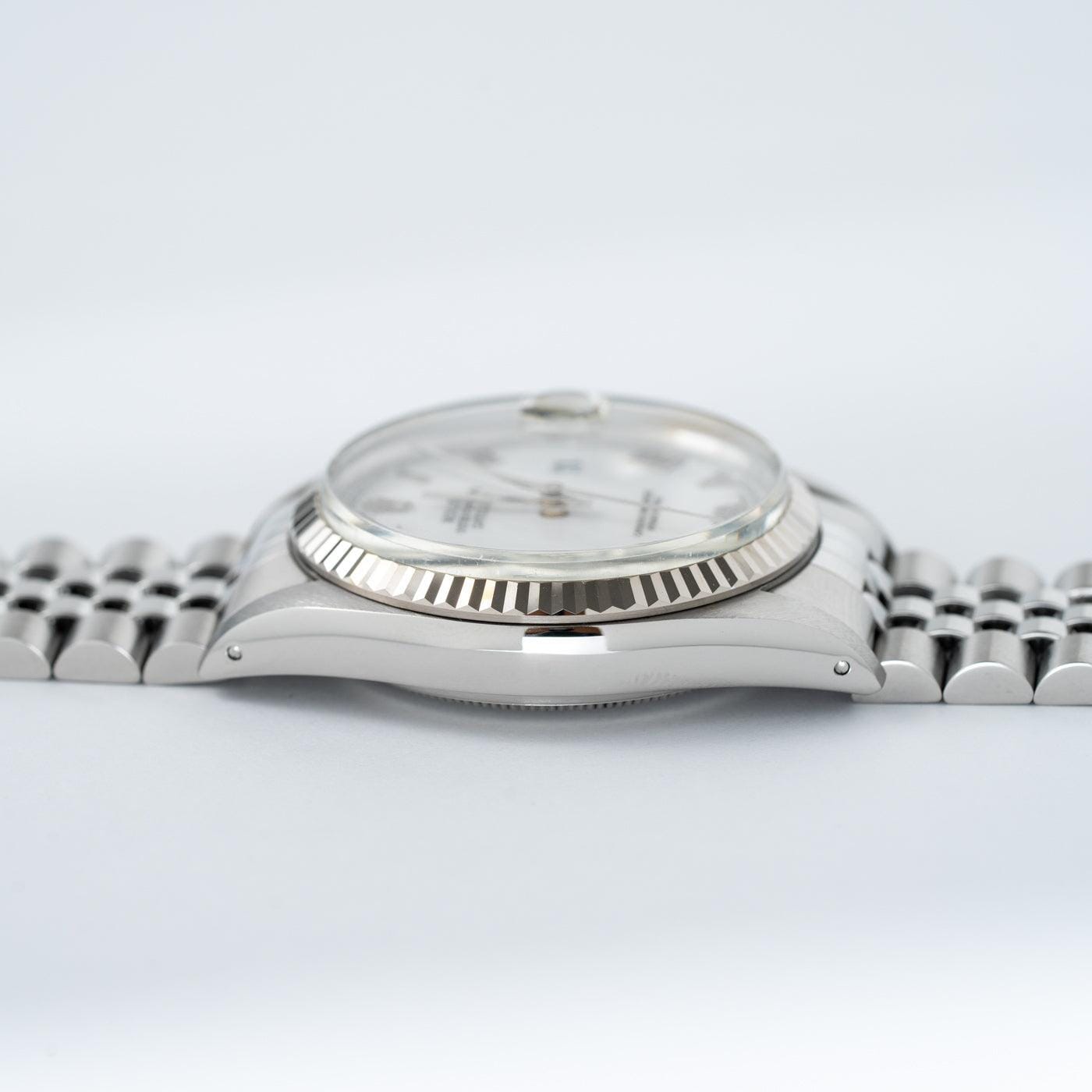 ROLEX Oyster Perpetual Datejust 16014 White Roman - Arbitro