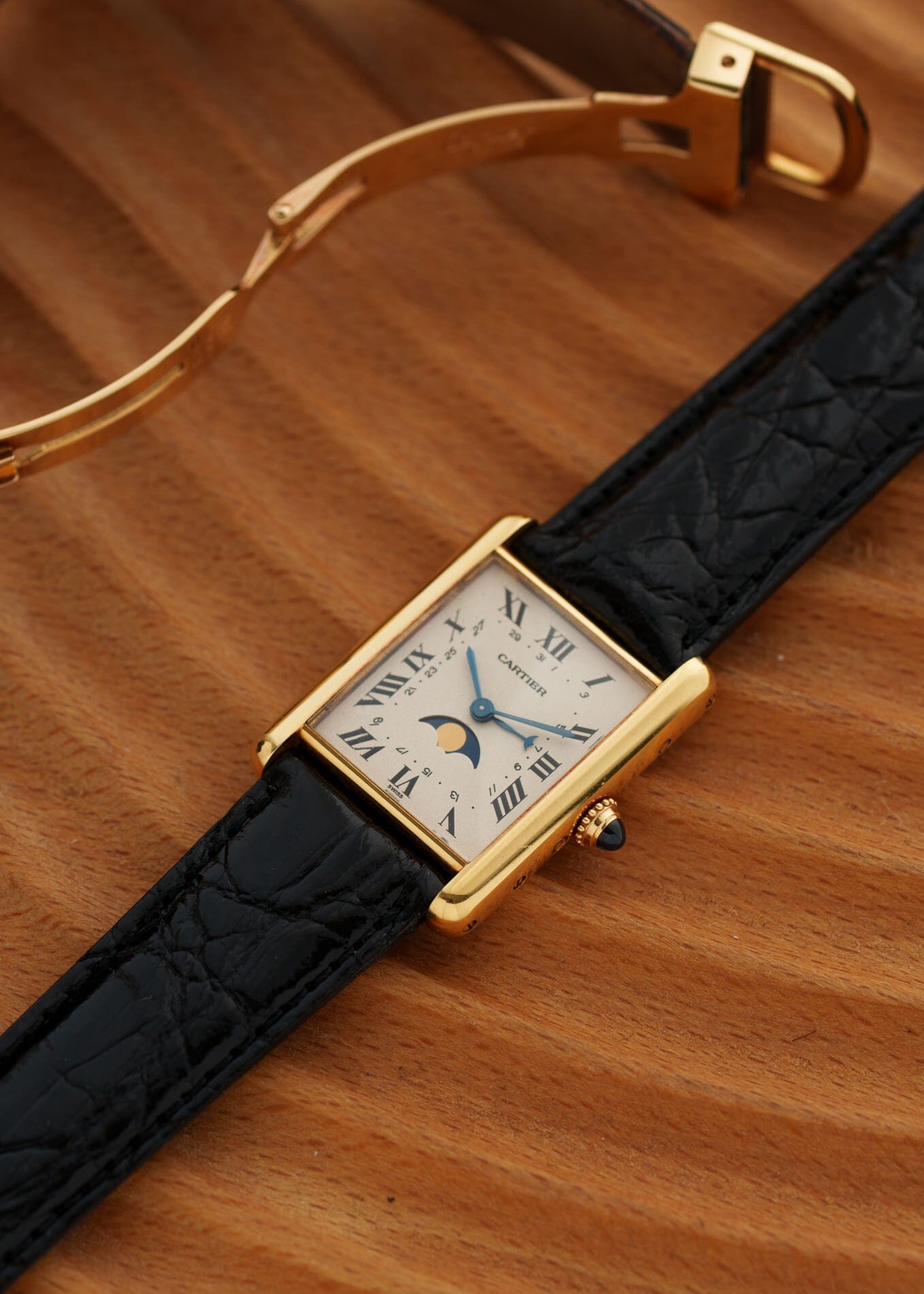 Cartier タンク ルイ カルティエ LM 819001 YG ムーンフェイズ Dバックル付き Watch CARTIER 