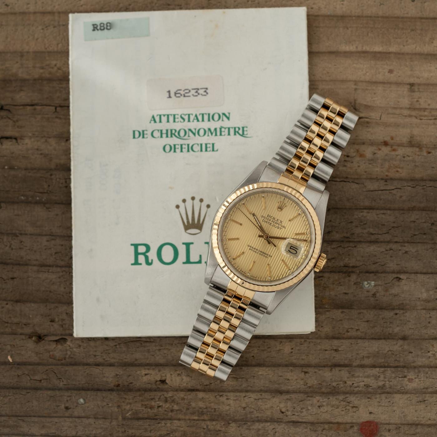 ROLEX Oyster Perpetual Datejust 16233 Tapestry Dial - Arbitro