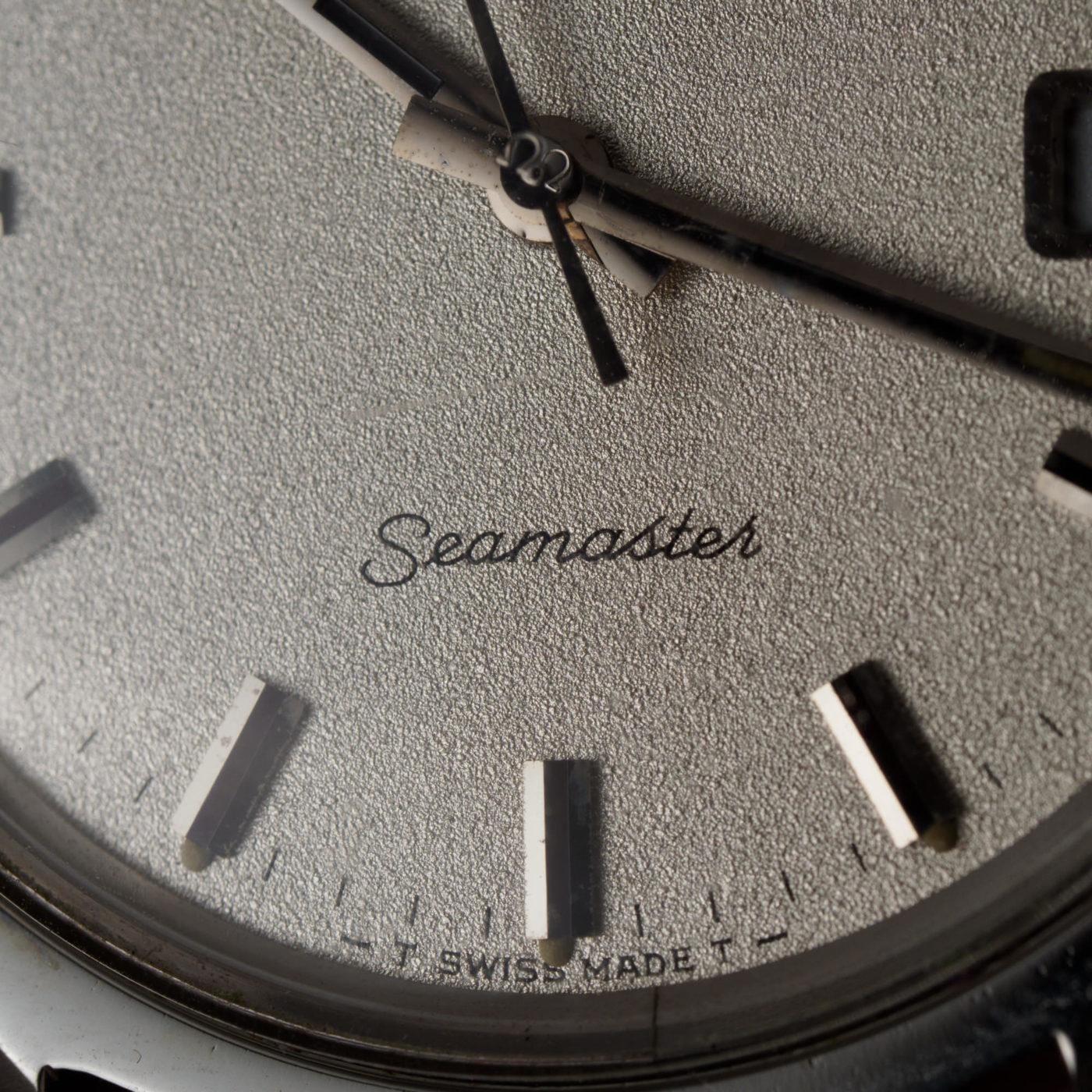 OMEGA Seamaster Satin Dial 166.067 - Arbitro