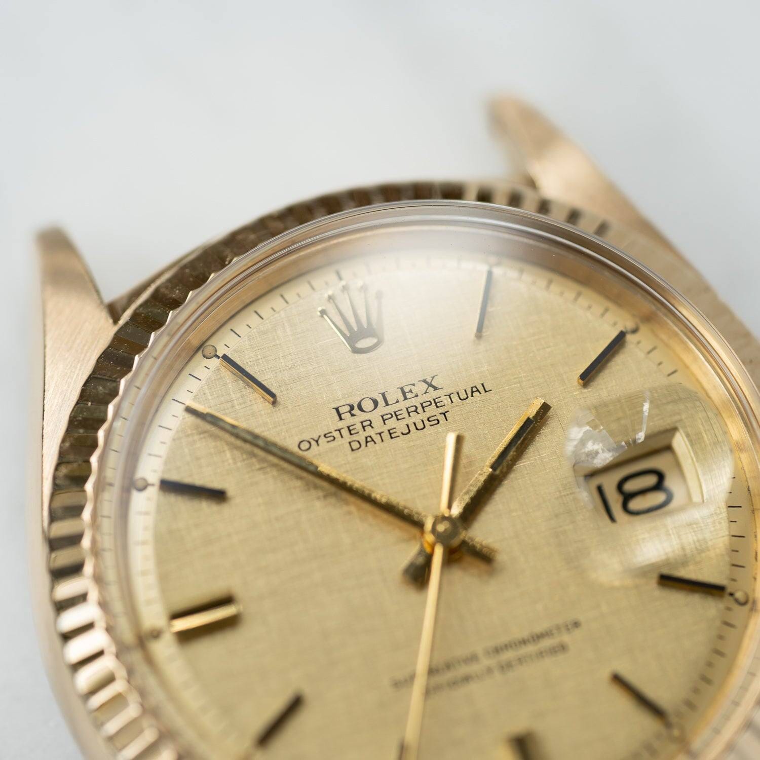 ROLEX Datejust 1601 YG Champagne Linen Dial - Arbitro